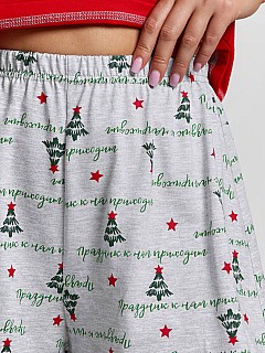 Костюм с шортами женский