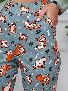 Костюм с брюками женский