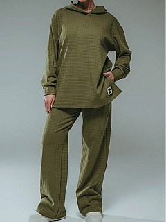Костюм с брюками женский
