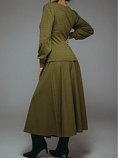 Костюм с юбкой женский