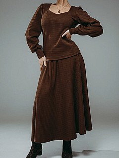 Костюм с юбкой женский