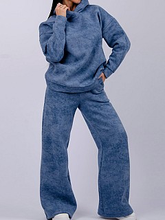 Костюм с брюками женский