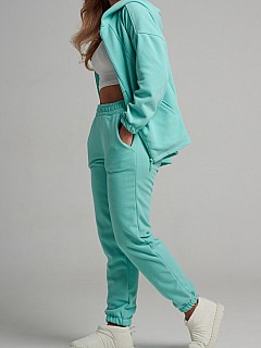 Костюм с брюками женский