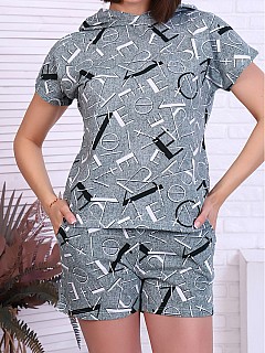 Костюм с шортами женский