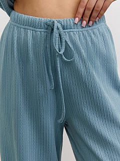 Костюм с брюками женский