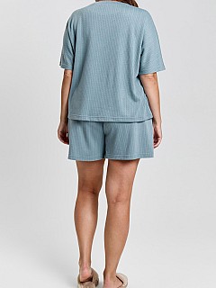 Костюм с шортами женский