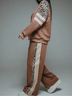 Костюм с брюками женский