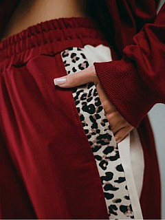 Костюм с брюками женский