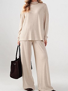 Костюм с брюками женский