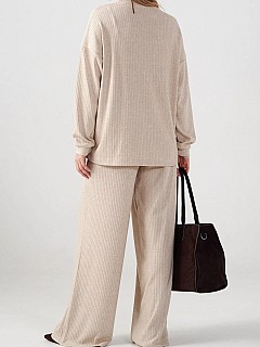 Костюм с брюками женский