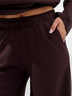 Костюм с брюками женский