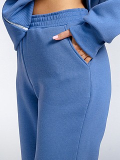 Костюм с брюками женский