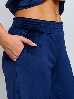 Костюм с брюками женский