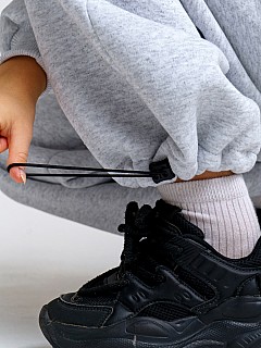 Костюм с брюками для девочки