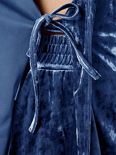 Костюм с брюками женский