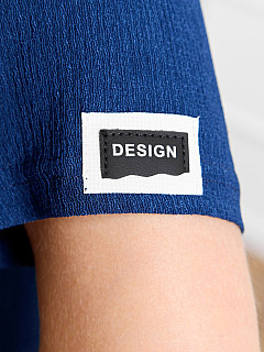 Футболка женская