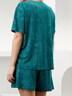 Костюм с шортами женский