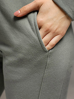 Костюм с брюками женский