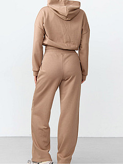 Костюм с брюками женский