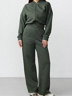 Костюм с брюками женский