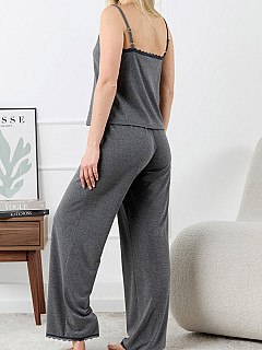 Пижама с брюками женская