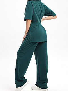 Костюм с брюками женский