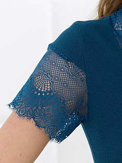 Костюм с брюками женский