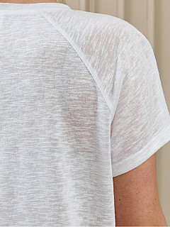 Футболка женская