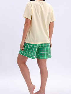 Костюм с шортами женский