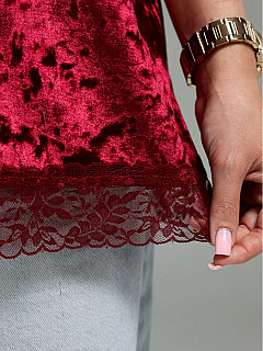 Футболка женская