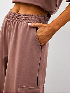 Костюм с брюками женский