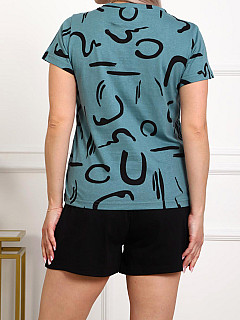 Костюм с шортами женский