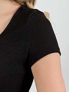 Футболка женская