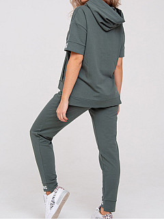 Костюм с брюками женский