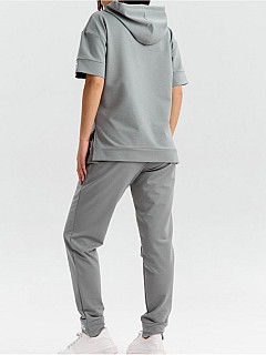 Костюм с брюками женский