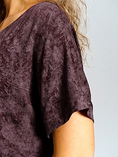 Футболка женская